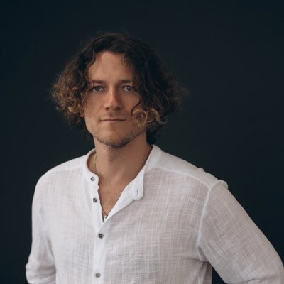 Евгений Рид